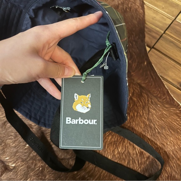 NWT Barbour and Maison Kitsune collab bucket hat - Picture 2 of 6